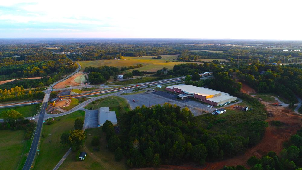 Lemmons : 138 Webber Rd, Gaffney, SC 29341